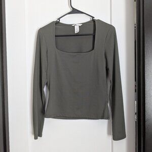 H&M square neck long sleeve tshirt